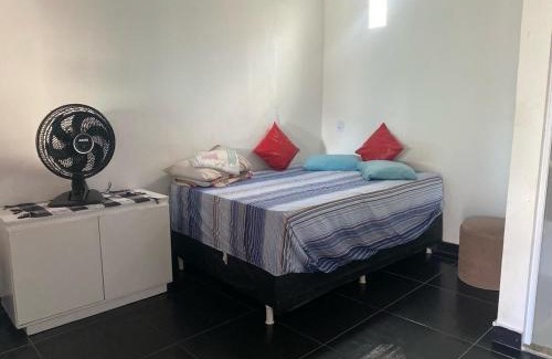 Jardim Caicara Apartment | Cozy Kit Net with Child-Friendly Amenities - Rated 9.4/10
