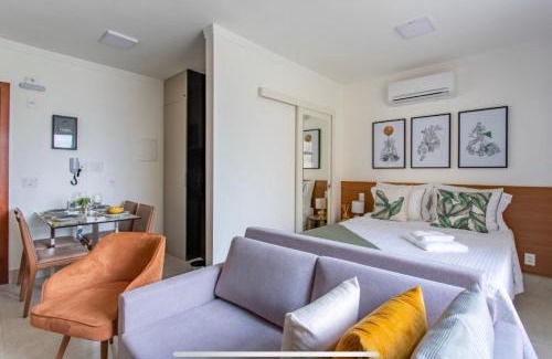 Asa Norte Apartment | Modern Kit Net Studio II with Breakfast & 9.8/10 Rating