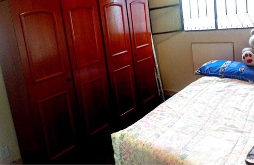 Parque Anchieta House | Cozy Kitchenette House: Ideal for Family and Pet Stays