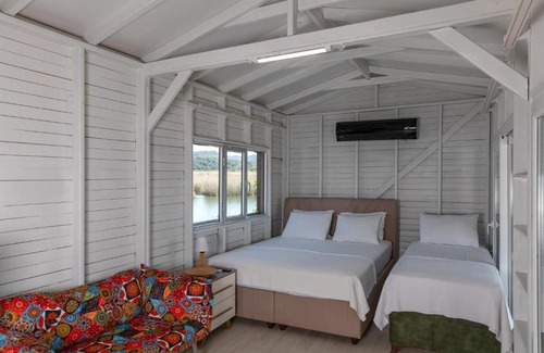 Tasbuku Apartment | Comfortable Kite Beach Otel Tiny Villa with Family-Friendly Perks