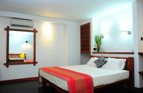 Meepe Resort | Discover Kithul Kanda: Mountain Resort with Pool & Breakfast