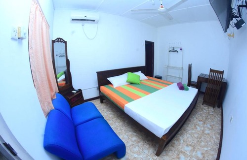 Habaraduwa House | Budget-Friendly Stay at Kithula Heavens Villa with Breakfast