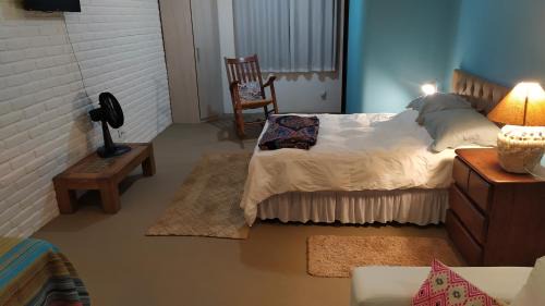 Piata Apartment | Cozy Kitinete at the Foot of the Mountains - Pet Friendly