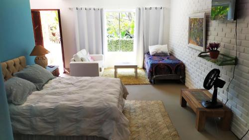 Piata Apartment | Cozy Kitinete at the Foot of the Mountains - Pet Friendly