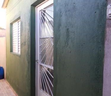Sorocaba House | Pet-Friendly Kitnet with TV, WiFi & Netflix – 10/10 Rating