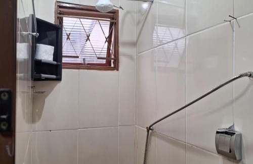 Sorocaba House | Pet-Friendly Kitnet with TV, WiFi & Netflix – 10/10 Rating