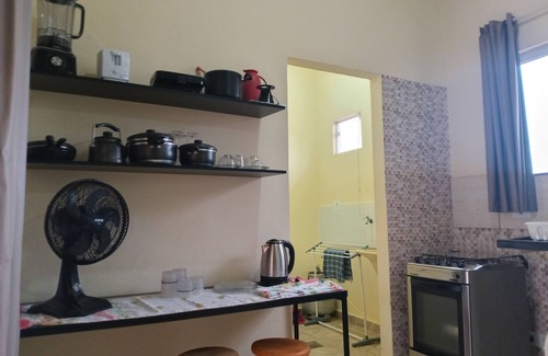 Jardim Acapulco House | Cozy Kitnet Marília near University Campus for Families