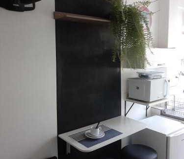 Ourinhos Apartment | kitnet no jardim Matilde com ar e garagem