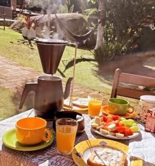 Leme House | Inviting KITNET in Mairipora with Pool & Pet-Friendly Perks