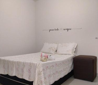 Barao de Cacais Apartment | Family-Friendly Kitnet RAGNAROK with Top Guest Rating