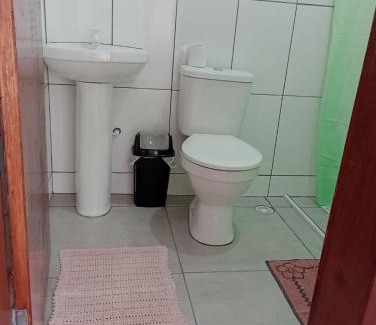 Caioba Apartment | Pet-Friendly Kitnets Recanto Caiobá with Ocean Views