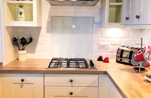 Pittenweem Apartment | Kittiwake Apartment: Breathtaking Sea Views & Pet Friendly