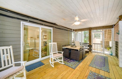 Southern Shores Apartment | Kitty Hawk Vacation Rental with Pool & Oceanfront Hot Tub