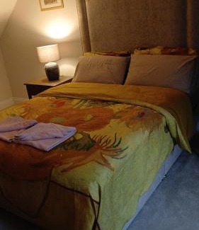 Meelick House | Comfortable Stay at Kitty O'Shea's Guesthouse - Rated 7.5/10