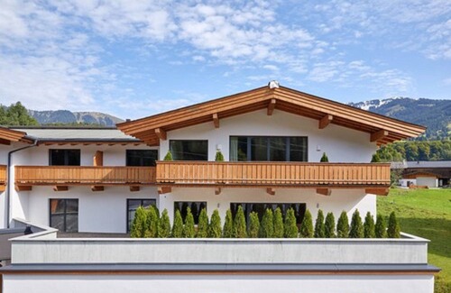 Unteraurach Apartment | Experience Kitz Mountain Living with Family-Friendly Amenities