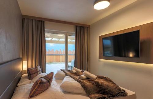 Paß Thurn Apartment | Pet-Friendly Kitzbüheler Alpenlodge - Rated 9/10 by Guests