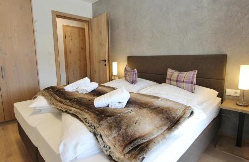 Paß Thurn Apartment | Delightful Kitzbüheler Alpenlodge with Pet-Friendly Amenities