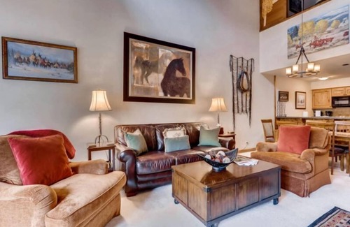 Beaver Creek Condo | Experience Comfort at Kiva 325: Family-Friendly Retreat