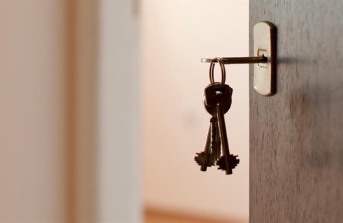 Strick Hotel | Family-Friendly Stay at Kivi Immobilien - Book Your Escape!