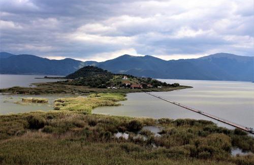 Agios Germanos Apartment | Experience Kivotos Epavlis: Rated 9.8, Family-Friendly Stay