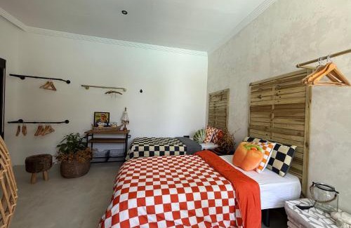 Hoya de los Patos Apartment | Discover Kiwidestiny Alicante: Oceanfront Oasis Awaits