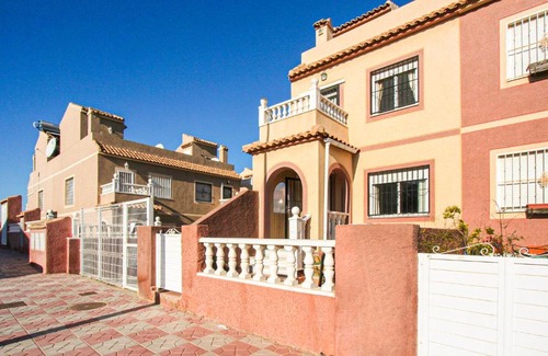 Gran Alacant House | Guest Rated 10/10 at Kjell Berge with Pool & Family Fun
