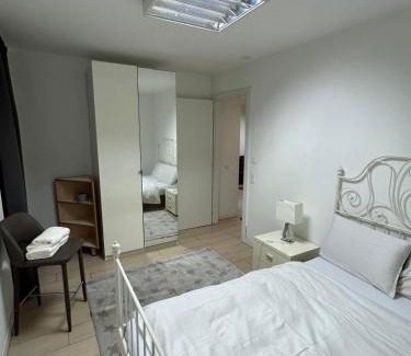 Balerna Apartment | Pet-Friendly KKD Residence in Balerna for Families