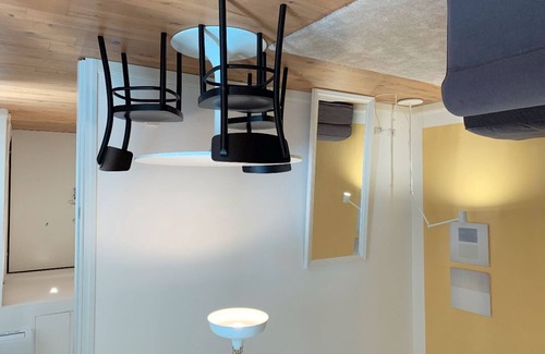 NoLo Apartment | KKKKKOOOOUUUBBBBBB