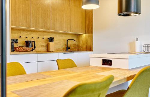 Loucna Pod Klinovcem Apartment | Pet-Friendly Klínovec Suite: Perfect for Families