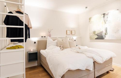 Daenschendorf Apartment | Family-Friendly Klöönstuuv: 4-Star Comfort with Top Ratings