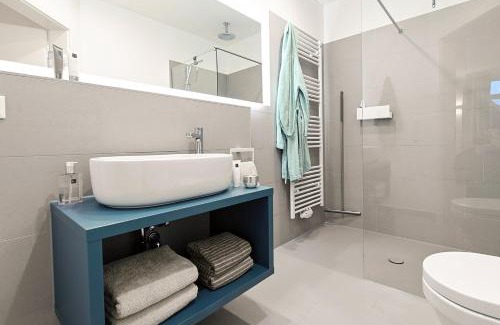 Daenschendorf Apartment | Family-Friendly Klöönstuuv: 4-Star Comfort with Top Ratings