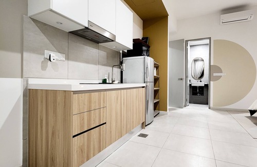 Kampung Puah Seberang Condo | Family-Friendly Suite Near MRT with Free Parking & Self-Check-In