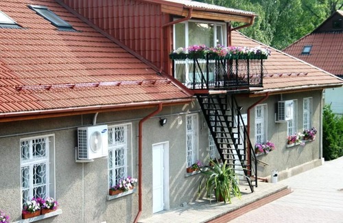 Klaipeda Apartment | Family-Friendly Stay at Klaipeda Inn with Breakfast Included