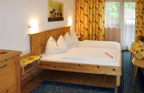 Rohrberg Apartment | Experience Klammlhof by Interhome with Spa and Lake Views