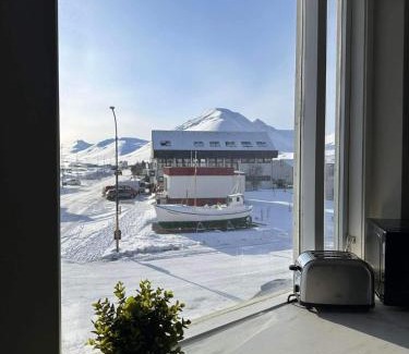 Olafsfjordur House | Welcoming Klara Guesthouse: Family-Friendly with Breakfast