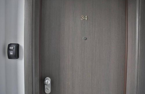 Funfhaus Apartment | Ideal Retreat: Apt. 34 Between Schönbrunn and City Center