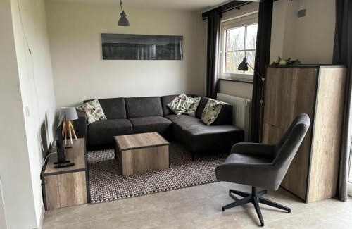 Hulst Apartment | Experience Klein Cambron: Guest Rated 9/10 with Kitchen