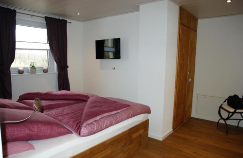 Pellingen Apartment | Family-Friendly Klein's Hochwaldscheune with 9.2/10 Rating