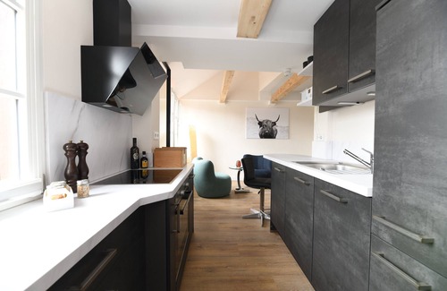 Heppenheim Apartment | Cozy Retreat: Ideal Vacation Apartment for Couples or Singles
