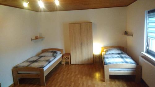 Pohlheim Apartment | Cozy Stay at "Klein und Fein" Monteurzimmer Pohlheim