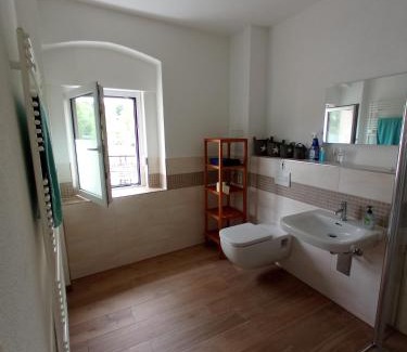 Teuchern Apartment | Cozy One-Room Apartment with Top Amenities for Families