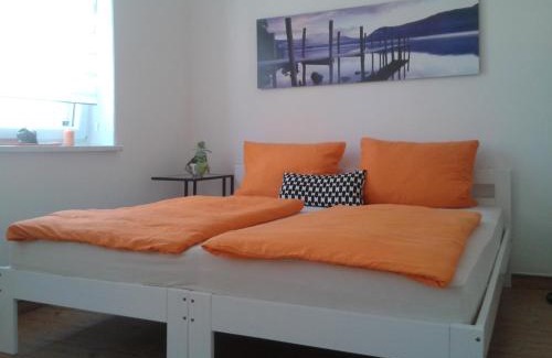 Torgau Apartment | Cozy Kleine Apartments with Oceanfront Views and Spa