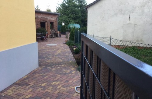 Strodehne Apartment | Experience Comfort at Kleine Herberge - Rated 9/10!