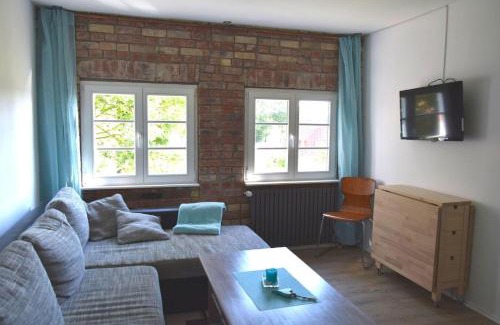 Kabelhorst Apartment | Family-Friendly Retreat at Kleine-Schwalbe Hotel
