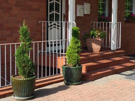 Neu Wulmstorf Apartment | Cozy Souterrain Apartment Near Hamburg - Pet & Child Friendly