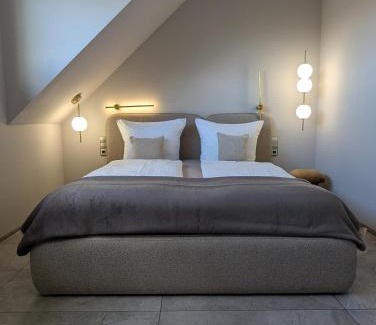 Lochbrucke Apartment | Cozy Studio Apartment with Contactless Check-In