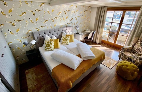 Feld am See House | Cozy Bike-Boutique Hotel Lindenhof with Breakfast Included