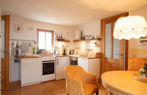 Vöhl-Herzhausen Apartment | Charming Vintage Apartment with Pool and Spa, 10/10 Rated