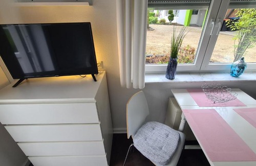 Herford Apartment | Cozy Holiday House in Herford with Private Entrance