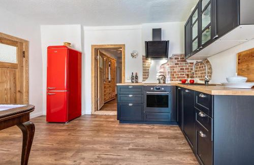 Seedorf Apartment | Discover Family-Friendly Comfort at Kleines Glück Hotel